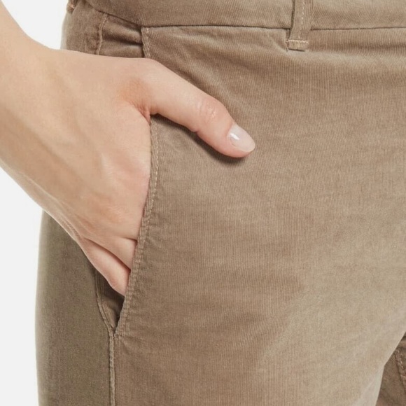 VINCE Corduroy Pants Chinos Ragweed Cords Cropped Tan Classic Size 4 - Picture 3 of 16